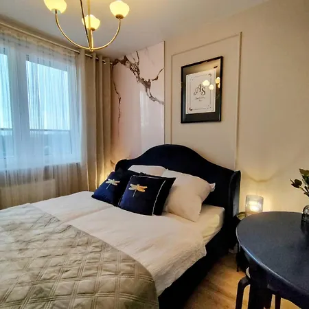 Apartamentysnu, Bulwary V Z Parkingiem Radom